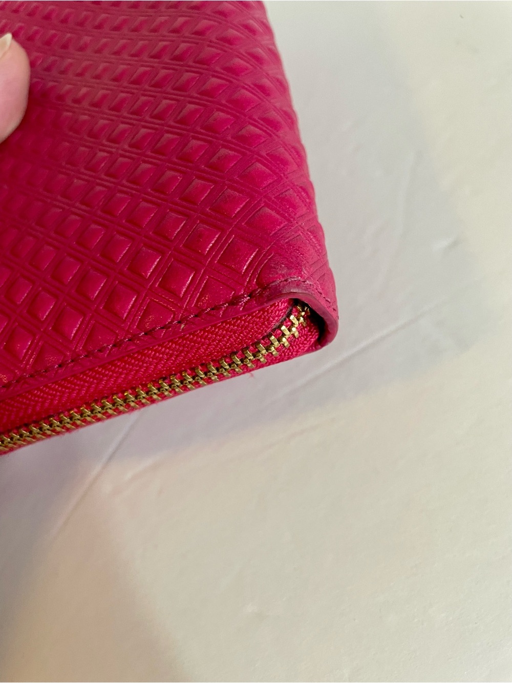 Tory Burch Pink Embossed Wallet - Picture 4 of 5
